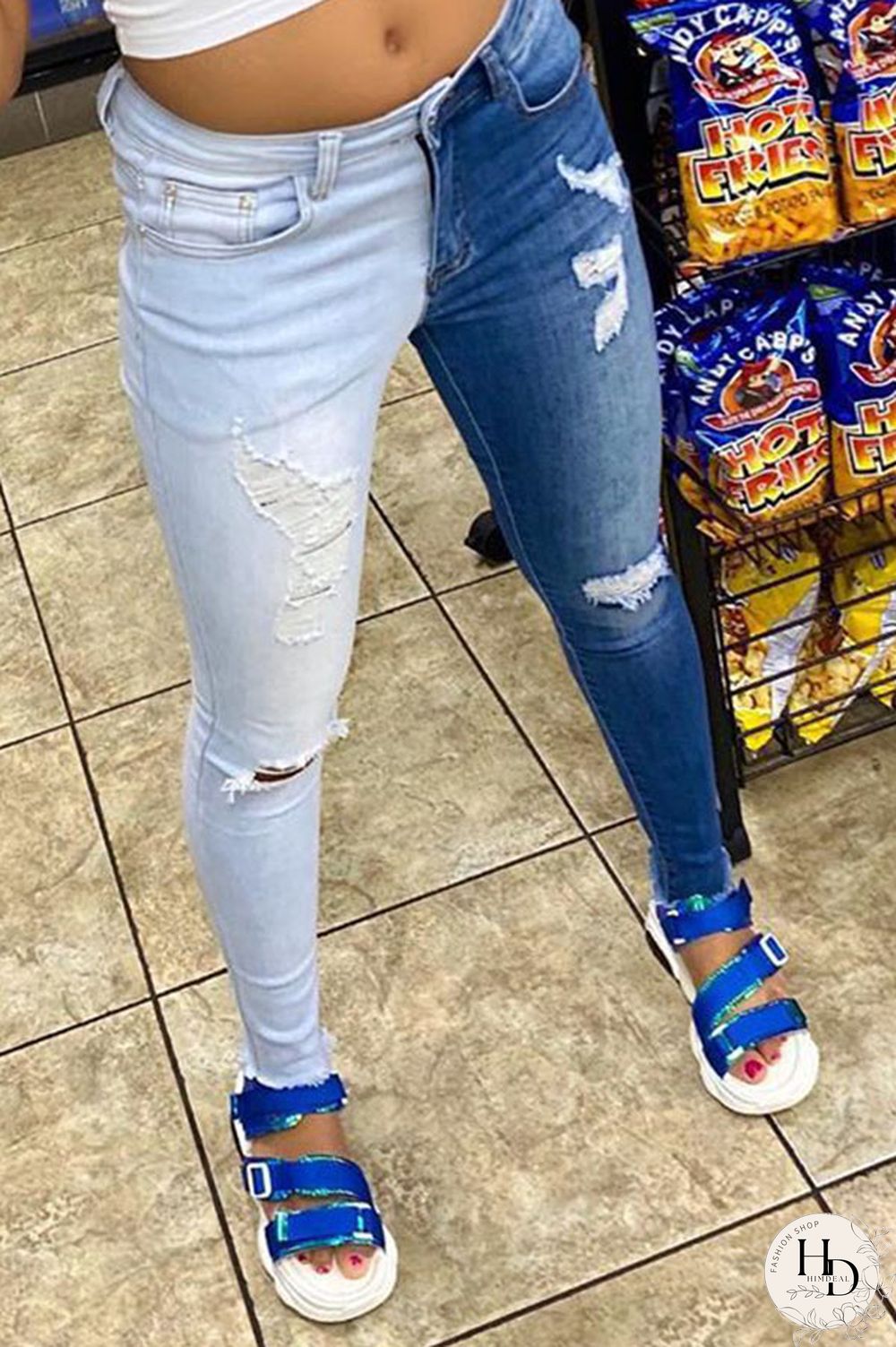 The cowboy blue Casual Color Lump Patchwork Solid Ripped Make Old Pocket Mid Waist Skinny Denim