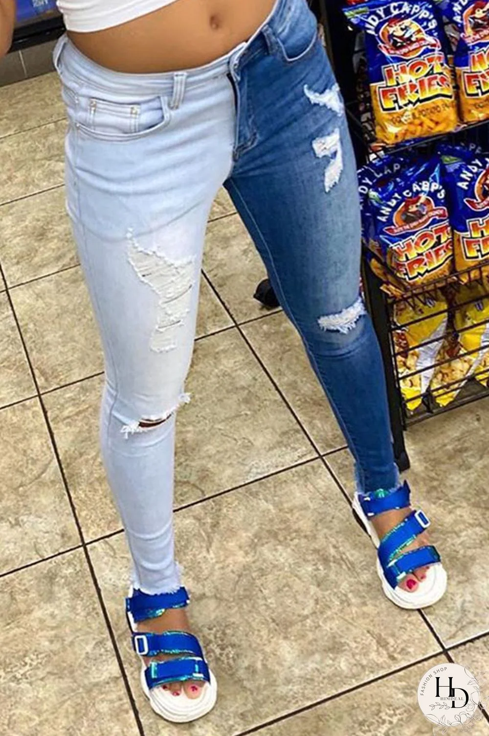 The cowboy blue Casual Color Lump Patchwork Solid Ripped Make Old Pocket Mid Waist Skinny Denim