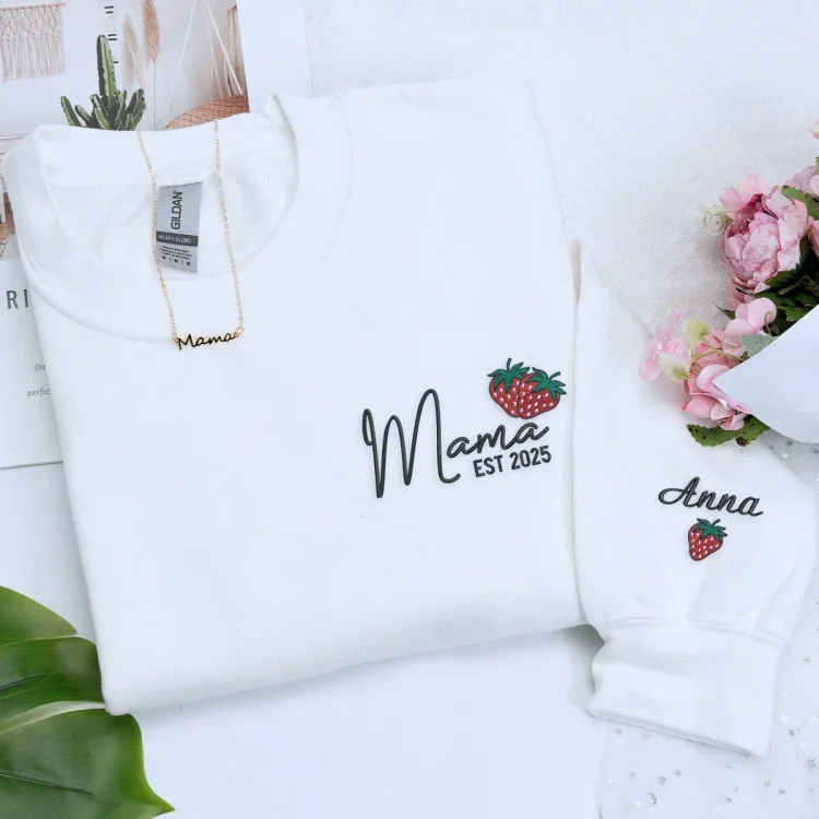 TOSCUSTOM™ Custom Strawberry Mama Embroidered Sweatshirts Est Year Hoodies for Mom