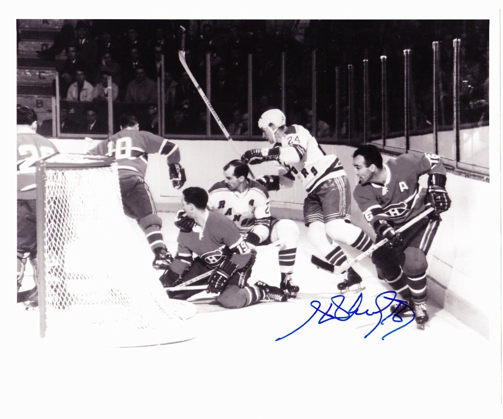 Henri Richard signed Montreal Canadiens 8x10B&W Photo Poster painting vs NY Rangers(DEC)