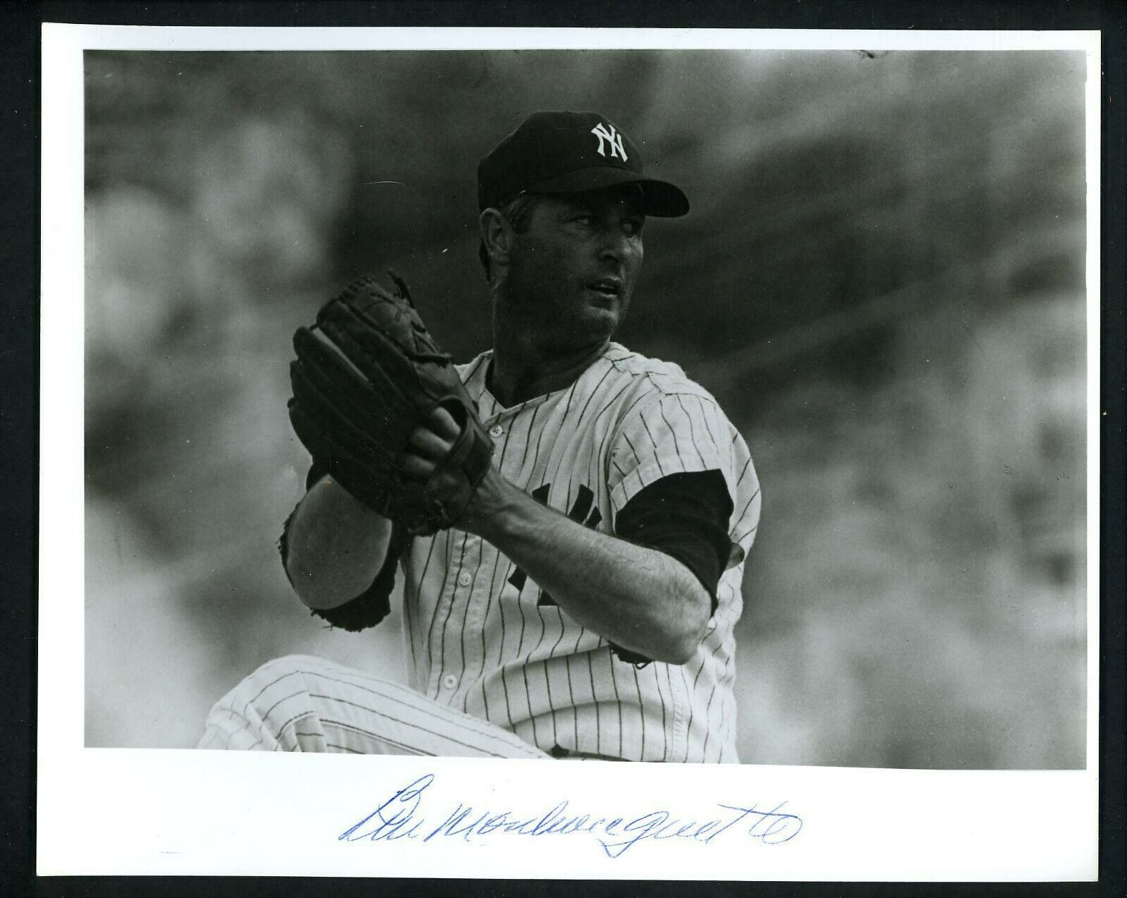 Bill Monbouquette Signed Autographed 8 X 10 Photo Poster painting New York Yankees  SHIPPING