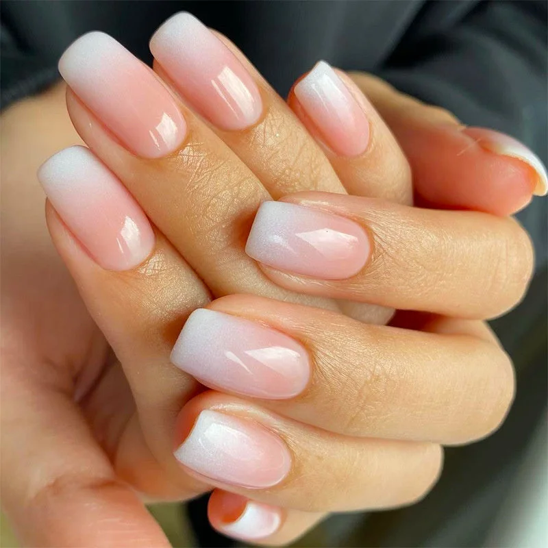 Women's Art Removable Fake Nail White French Smudged Manicure Wearable Nail