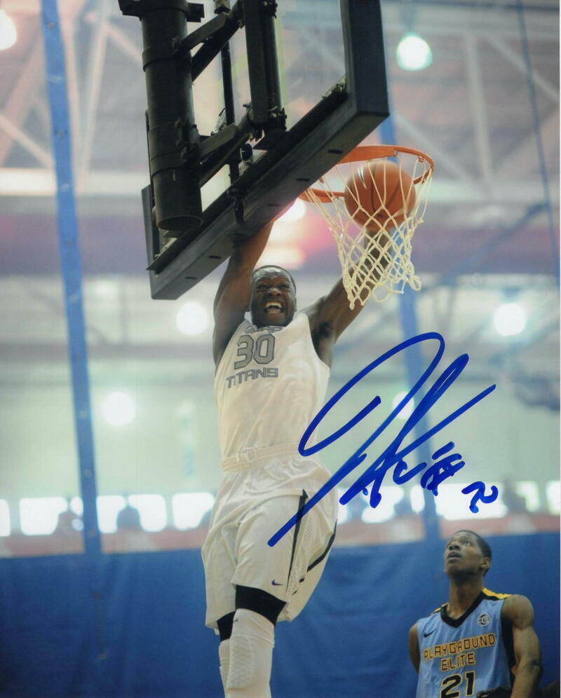 JULIUS RANDLE SIGNED AUTOGRAPH 8X10 Photo Poster painting - NEW YORK KNICKS STAR, UK KENTUCKY