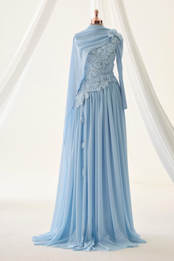 Lussooy Chic Sky Blue High Neck Chiffon Long Sleeves Beaded Applique Pleated Prom Dress 