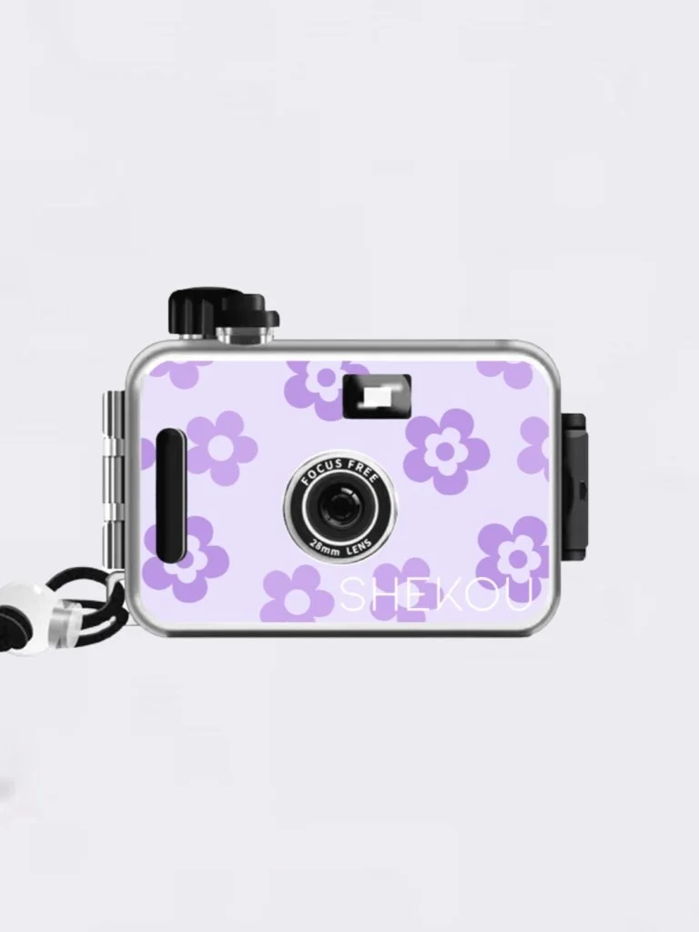 Reusable 35mm Film Camera- Daisy