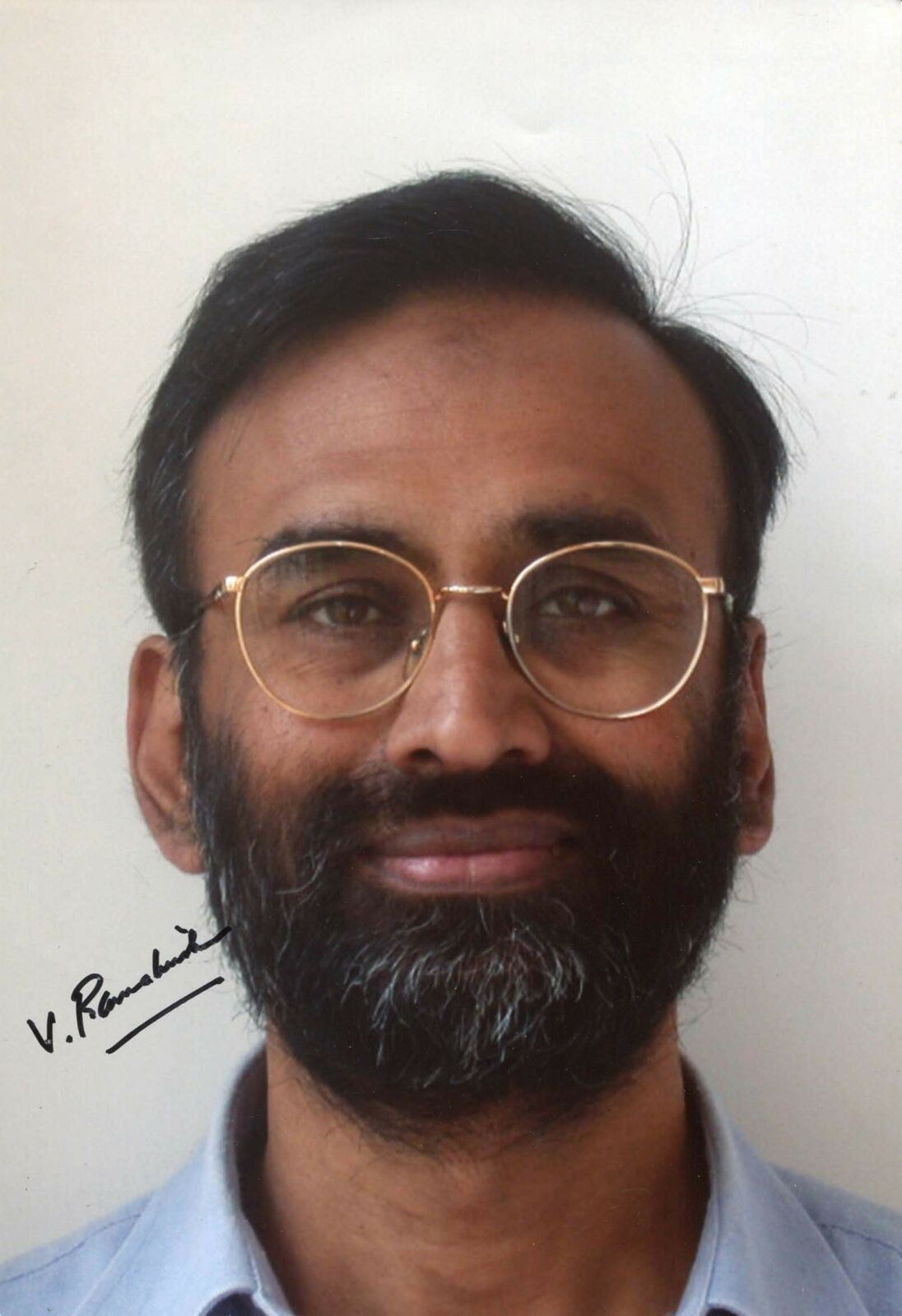 Venkatraman Ramakrishnan BIOLOGIST NOBEL PRIZE autograph, In-Person signed Photo Poster painting