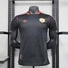 Joyfball 2025/2026 Player Version Manchester United Retro Black Football Shirt  1:1 Thai Quality（The player version jersey is a bit tight, please pay attention to the size selection）
