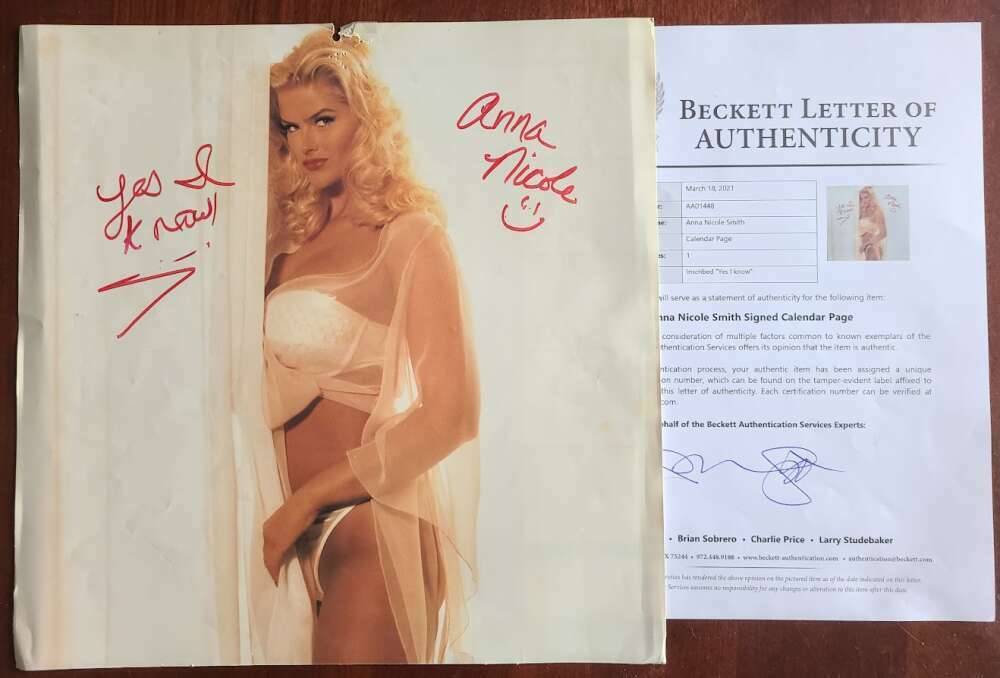 Anna Nicole Smith BAS Beckett Loa Signed 11x11 Calendar Page Photo Poster painting Autograph