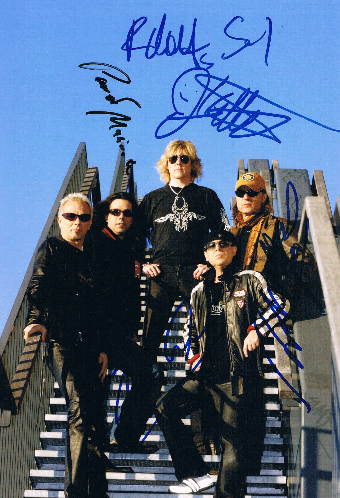 Scorpions genuine autograph 8x12