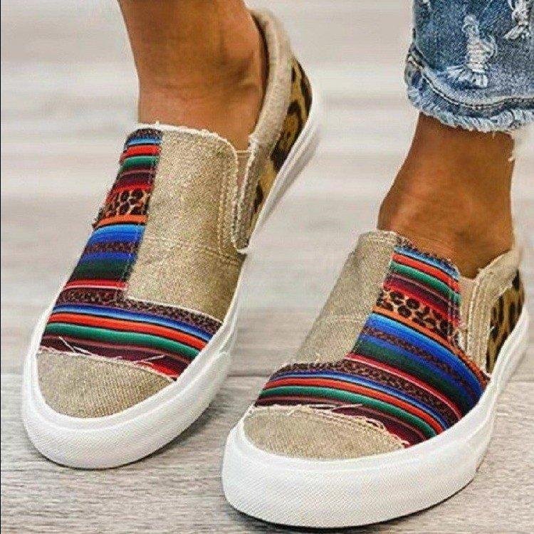 Casual Style Multicolor Round Toe Canvas Loafers