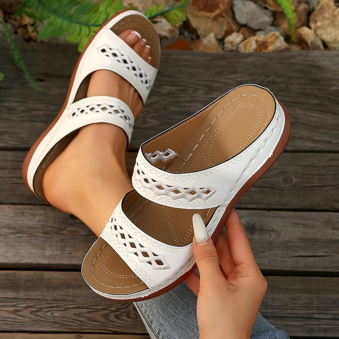 Breakj Breakj New Large-Size Slippers Retro Car Line Anti-Slip Round Slope And Comfortable Word Cool Slippers Woman