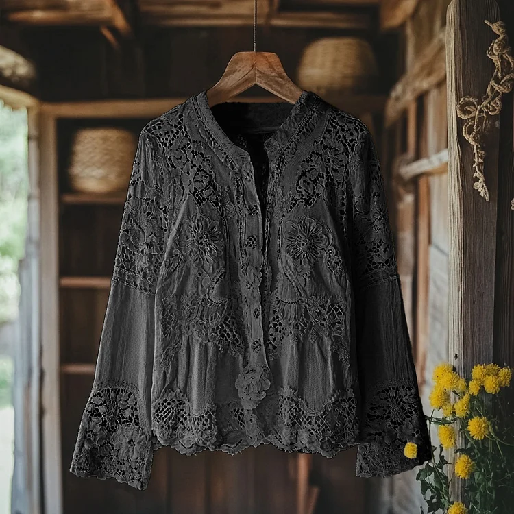 Women's Retro Floral Lace Embroidery Art V-neck Shirt