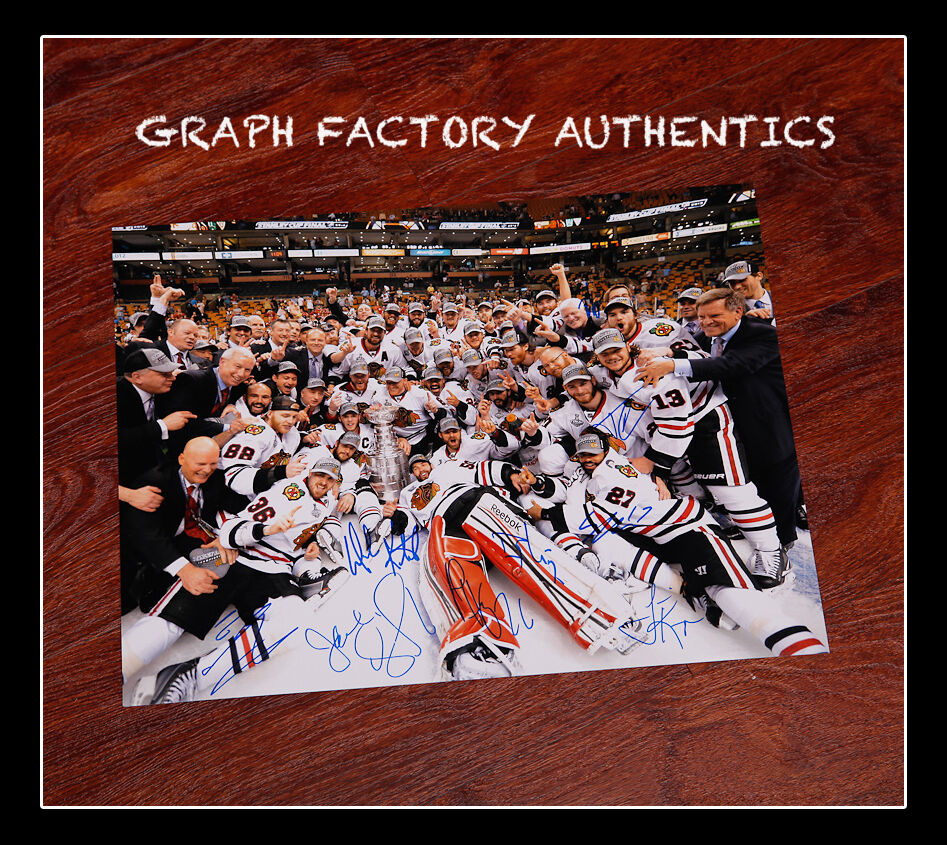 **GFA 2014 Team * CHICAGO BLACKHAWKS * Signed 11x14 Photo Poster painting MH1 COA**