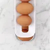 Distributeur d'&oelig;ufs pour r&eacute;frig&eacute;rateur