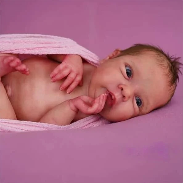 [New Series] 20'' Real Lifelike Cloth Body Reborn Newborn Baby Doll Girl with Opened Eyes Named Chrissie