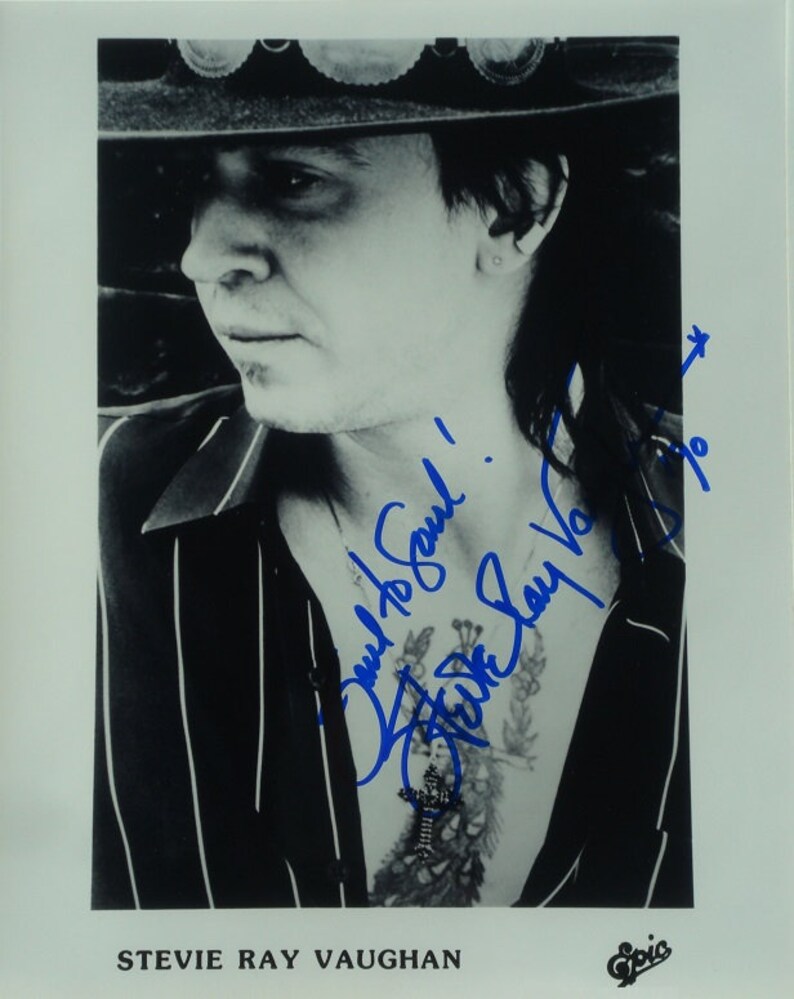 STEVIE RAY VAUGHN Signed Photo Poster painting Double Trouble wcoa