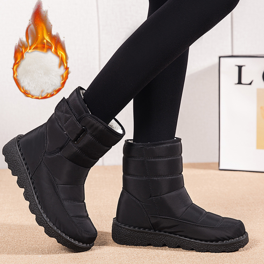 Women's winter boots Low heel thick soled snow boots