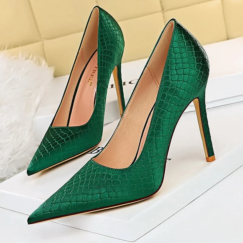 BIGTREE Shoes New Snake Pattern Women Pumps Sexy High Heels Party Shoes Stiletto Heels Wedding Shoes Large Size Female Shoes
