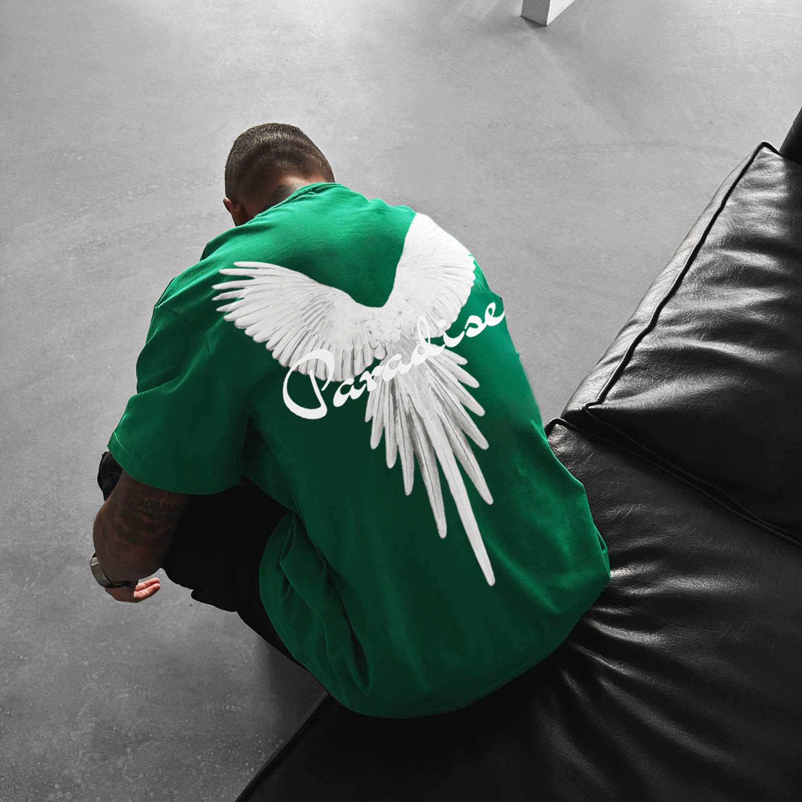 Oversize Parrot Retro Tee