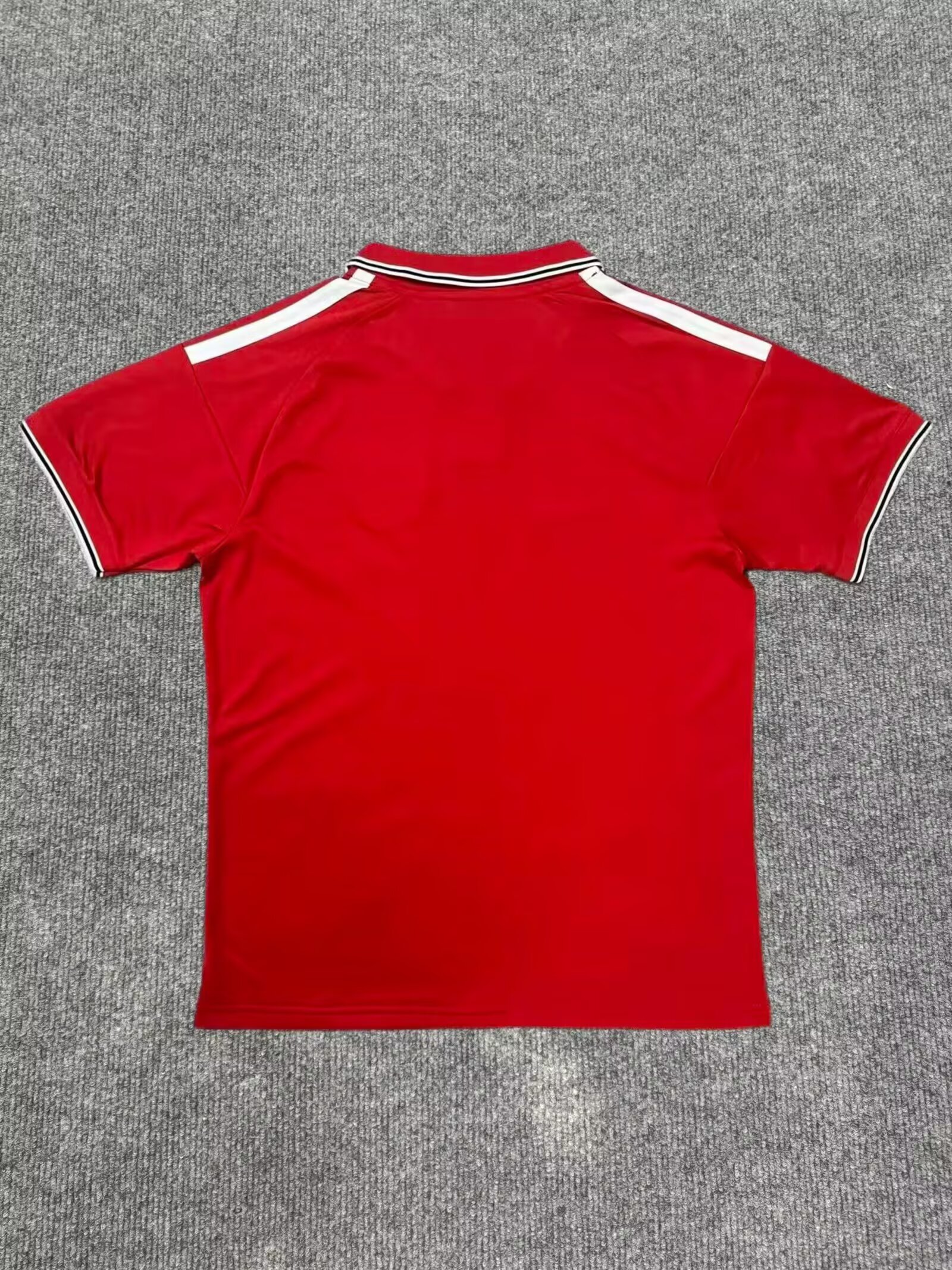26/27 Football Shirt Manchester United Red Thai Quality