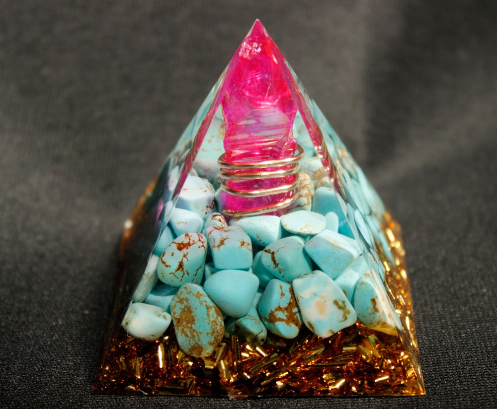 

Orgone Pyramid Chakra - Turquoise, 501 Original