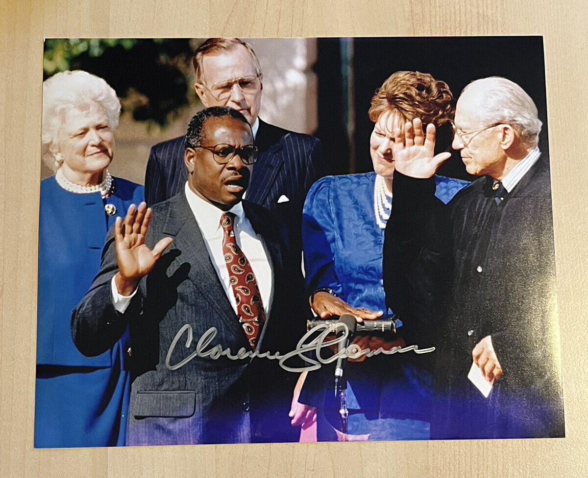 CLARENCE THOMAS HAND SIGNED 8x10 Photo Poster painting SUPREME COURT JUSTICE VERY RARE COA