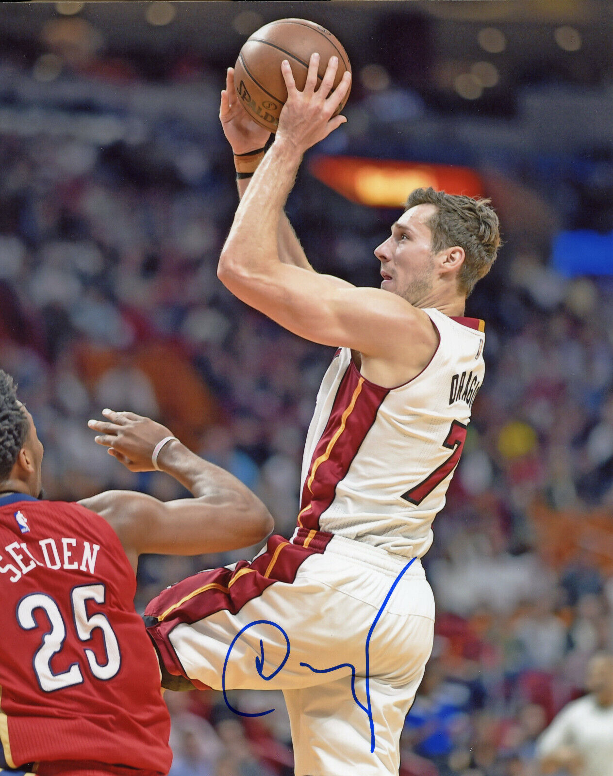 Goran Dragic Autographed 8x10 Miami Heat#S1481