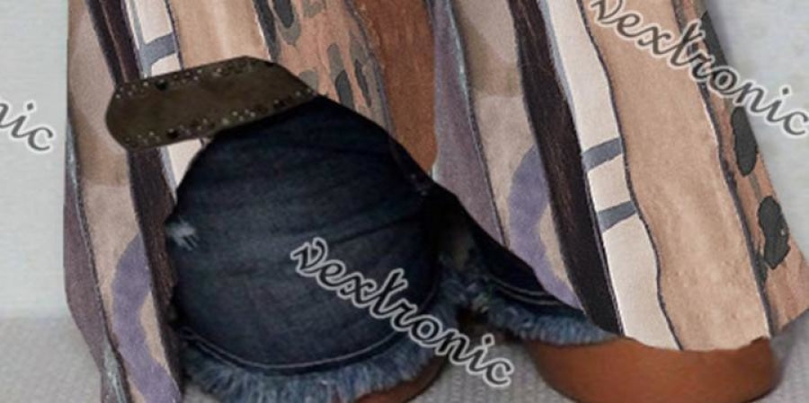 Women Half Sleeve V-neck Solid Color Dress