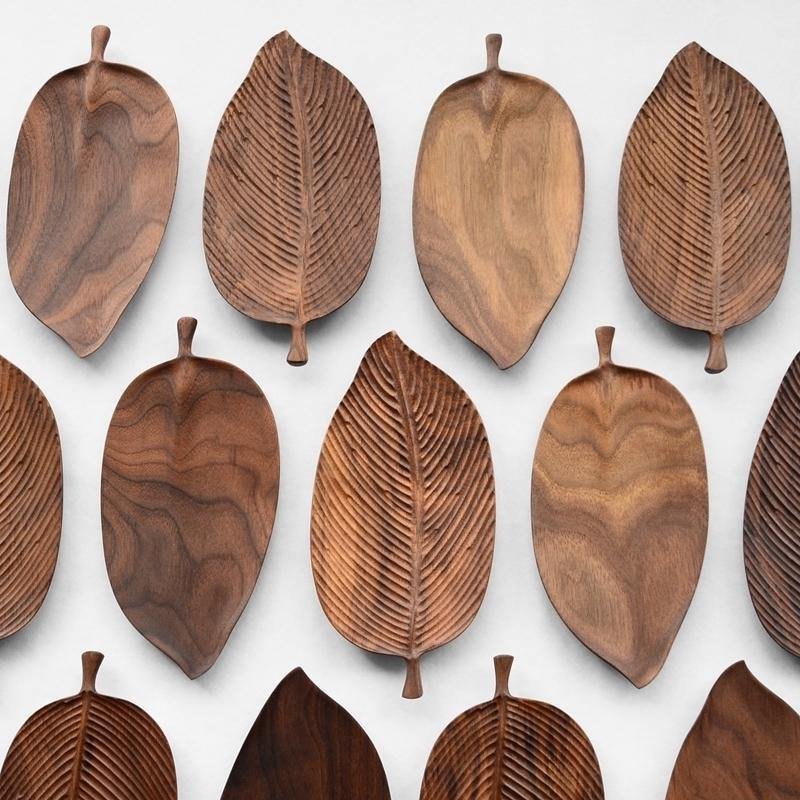 Oriental Leaf Wooden Serving Trays