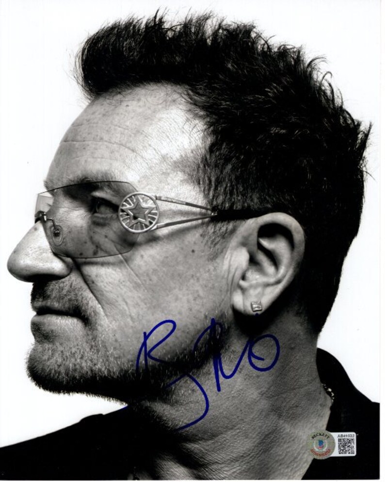 Bono signed 8x10 Photo Poster painting Beckett BAS LOA U2