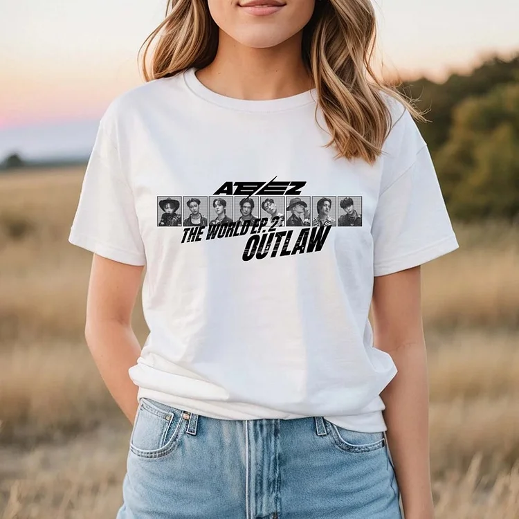 ATEEZ THE WORLD EP.2 : OUTLAW Basic Logo T-shirt