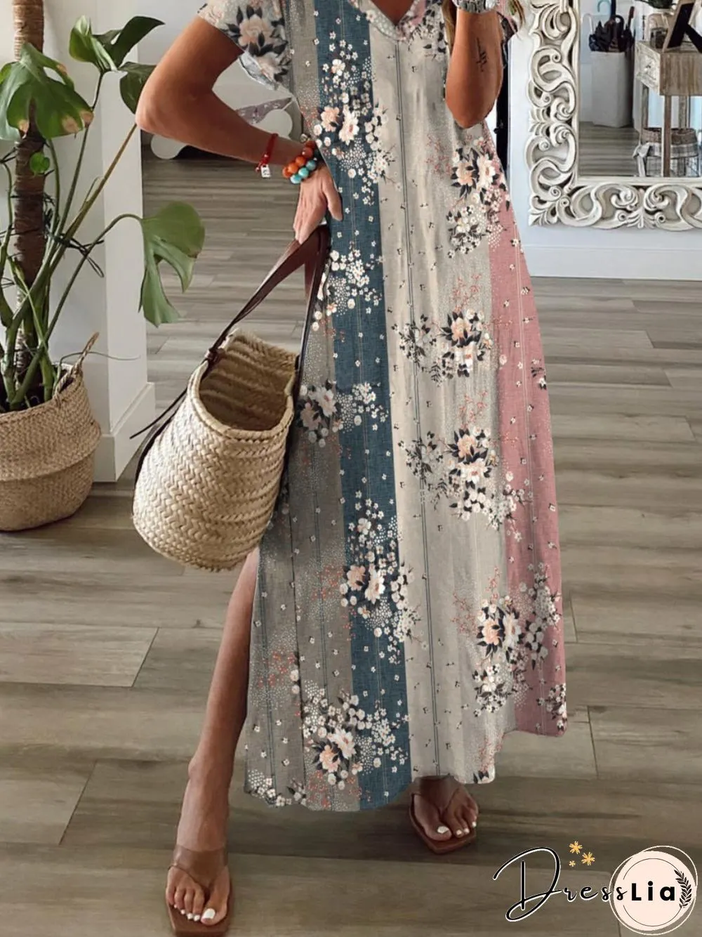 Casual Floral Short Sleeve V Neck Plus Size Printed Dress