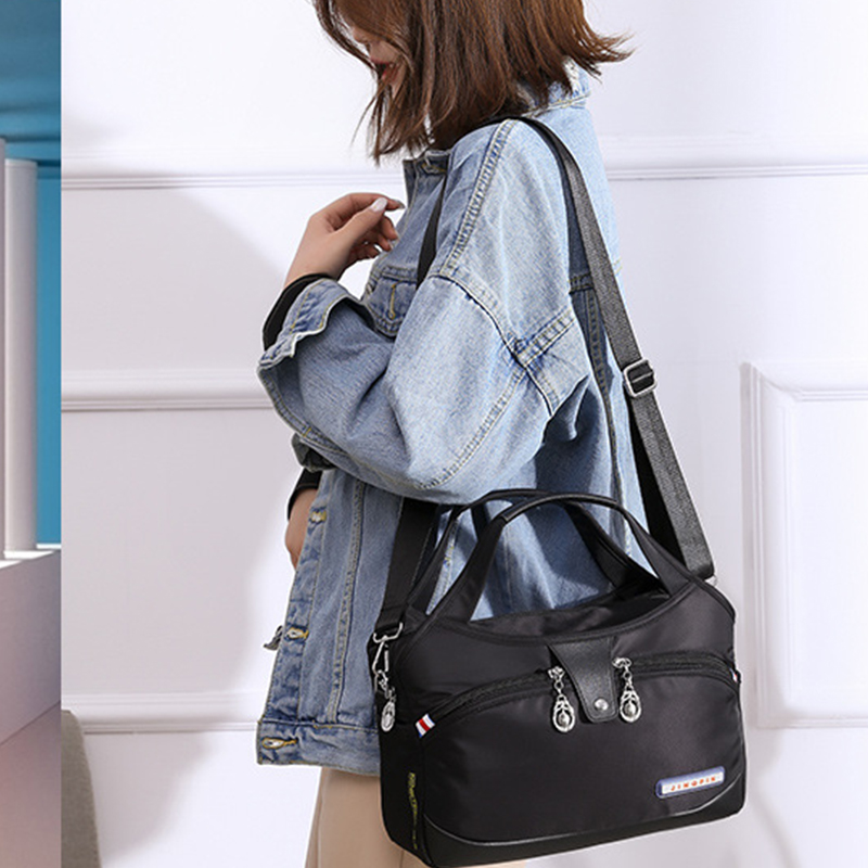 Large-capacity waterproof and anti-theft fashion handbag