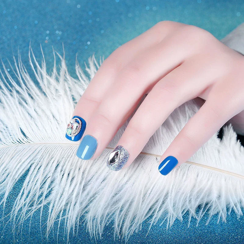 Girls Summer Simple Blue Color False Nails Women American Style Fashion Fake Nails DIY Short Size Full Cover Nail Tips with Glue-Nail Inspo