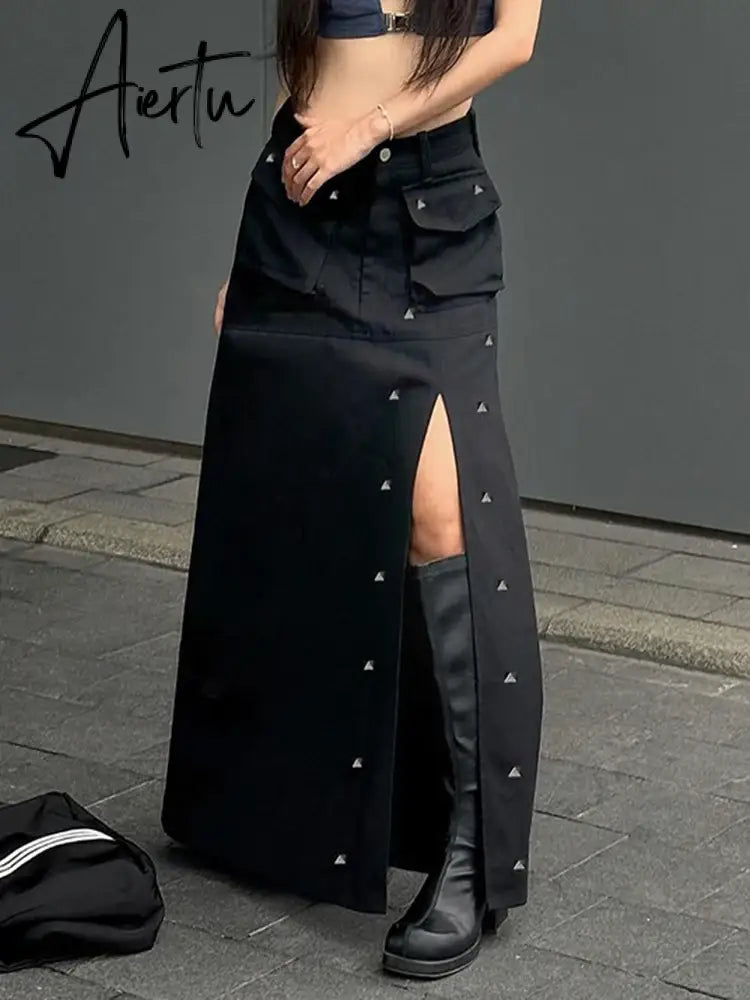 Aiertu  Gothic Pockets Rivet Split Skirt Dark Solid Mid-Waisted A-Line Maxi Skirts Women  Autumn Winter Fashion Streetwear Aiertu