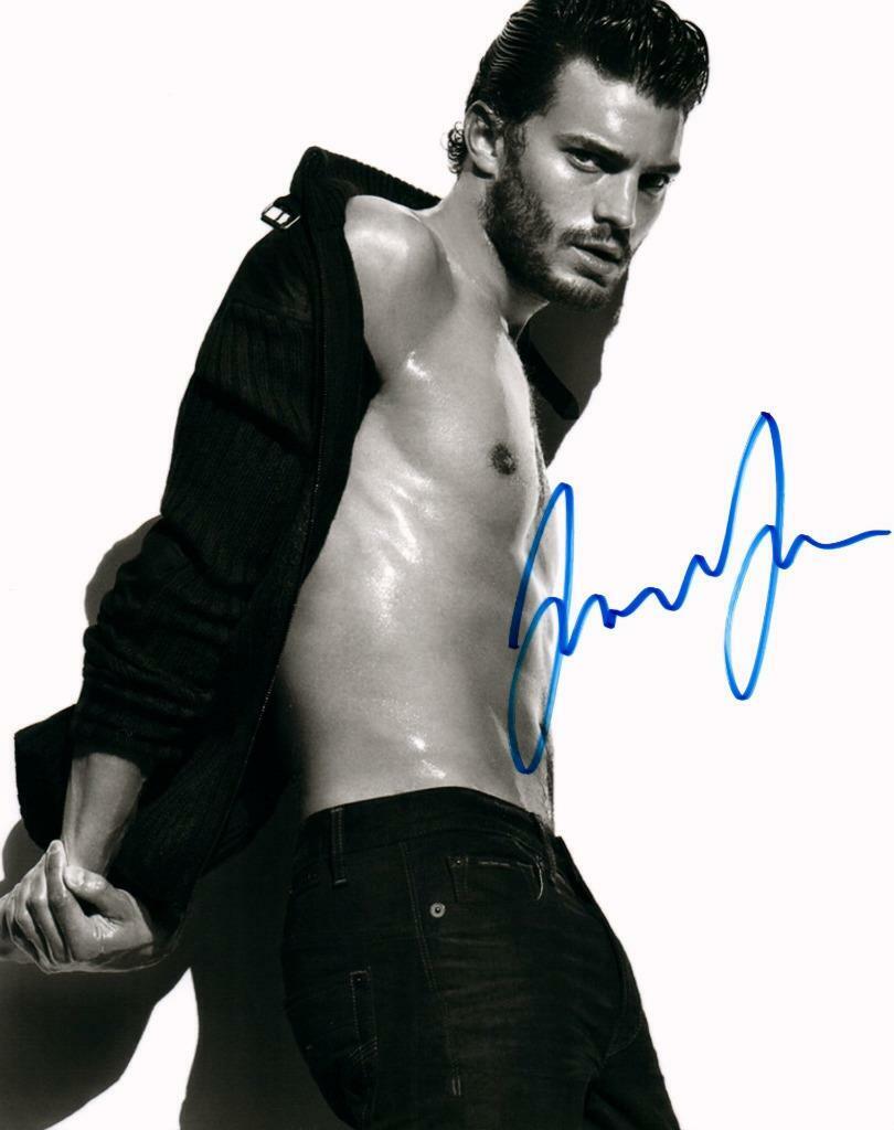 Jamie Dornan signed 8x10 Picture autographed Photo Poster painting Nice Photo Poster painting with COA