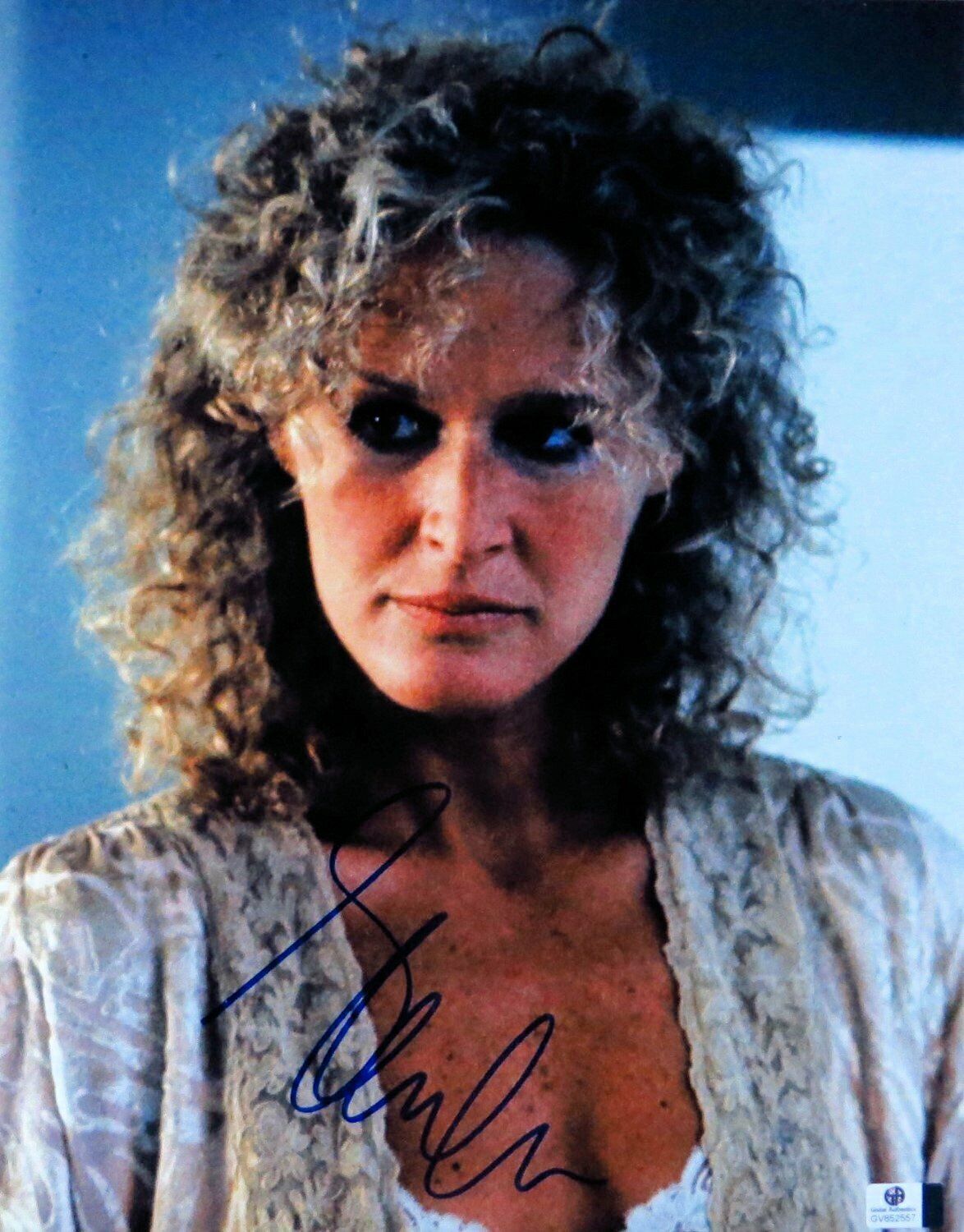 Glenn Close Signed Autographed 11X14 Photo Poster painting Fatal Attraction Vintage Sexy 852557