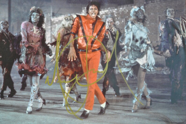 MICHAEL JACKSON SIGNED Photo Poster painting Thriller Bad Jackson 5 King Of Pop wcoa