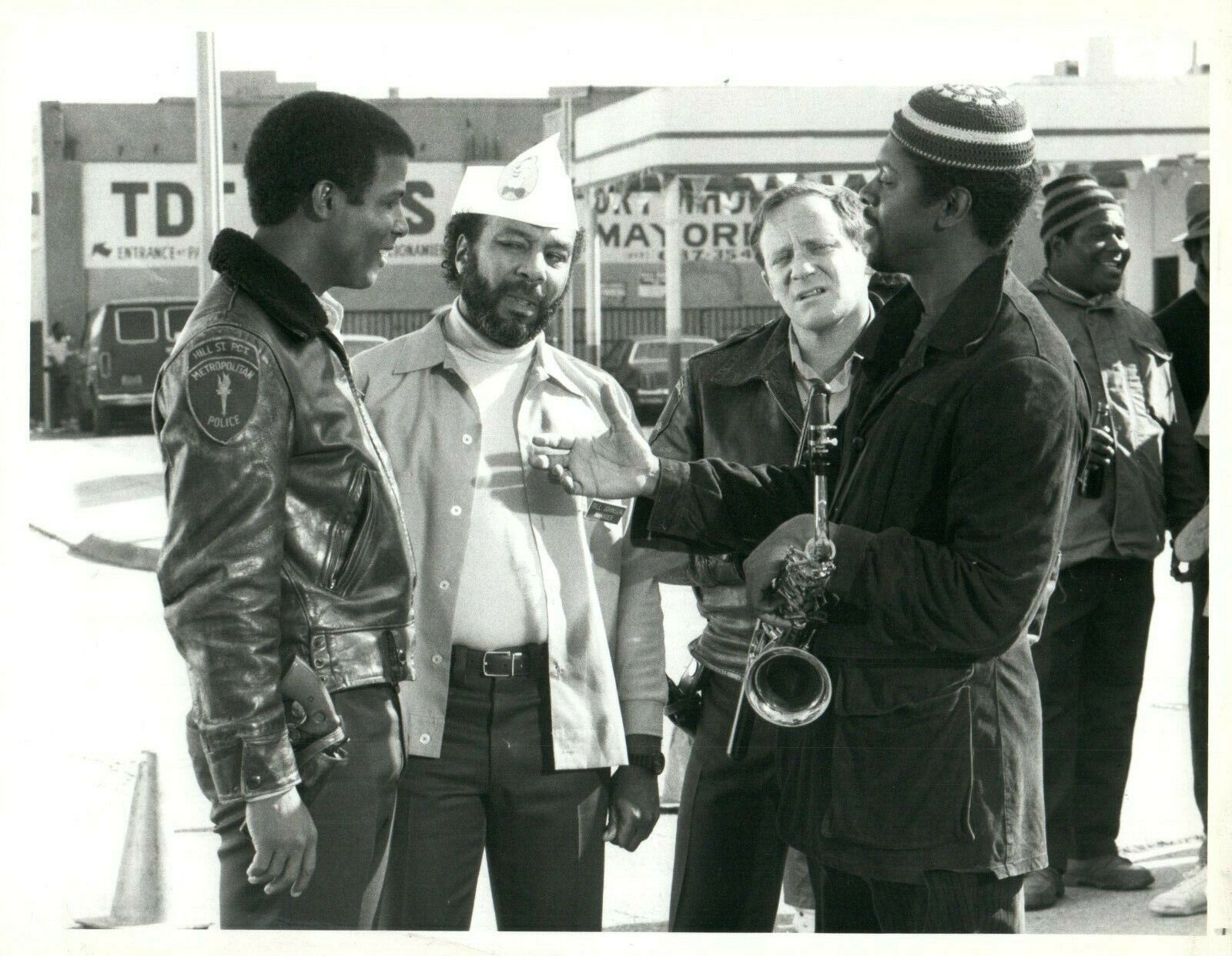 MICHAEL WARREN CHARLES HAID JOHN DEWEY-CARTER 7x9 Promo Photo Poster painting HILL STREET BLUES