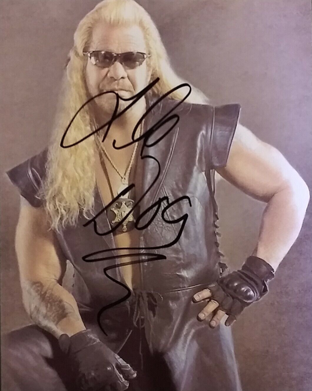 Dog the Bounty Hunter signed 8x10