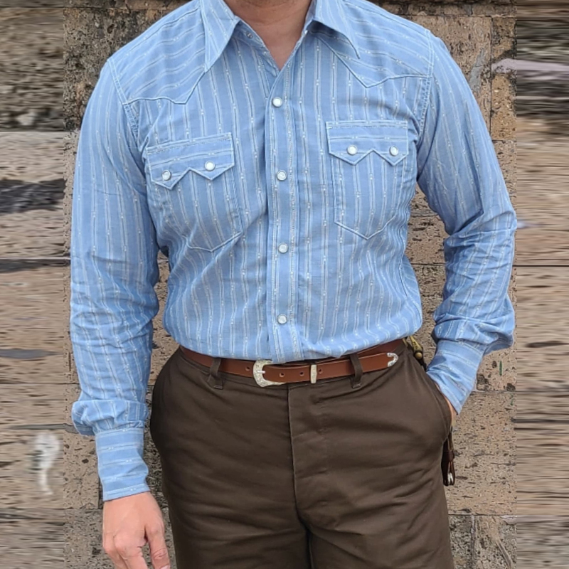 Men's Fashionable Blue Striped Shirt