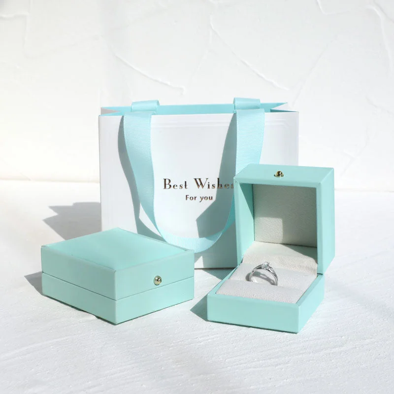 Thaya jewelry set gift boxes