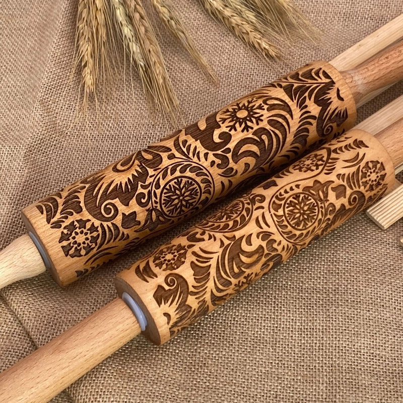 Christmas Retro Leaves Rose Snowflake Wood Rolling Pin 1 Piece