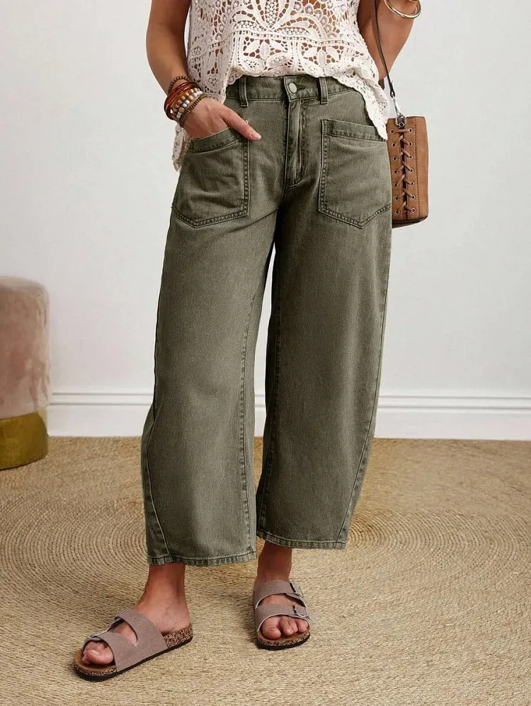 Women's Solid Color Casual Comfortable Jeans