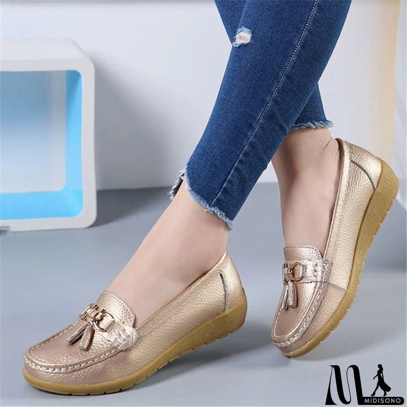 MidiSono - New Casual Simple Style Breathable Solid Color Boat Shoes Loafers