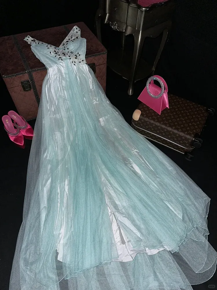 A Line Vintage V Neck Long Prom Party Dresses Unique Evening Dress