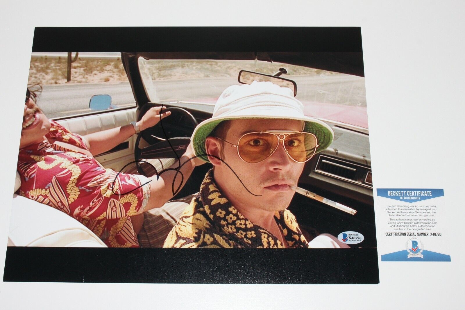 JOHNNY DEPP SIGNED FEAR AND LOATHING IN LAS VEGAS 11x14 MOVIE Photo Poster painting BECKETT COA~