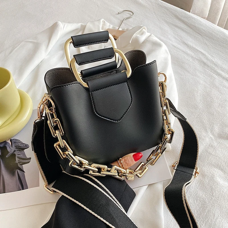 Thick Chain 2021 hit Luxury Women's PU Leather Small Crossbody Bags with Short Handle Shoulder Purses and Handbag Casual Fashion