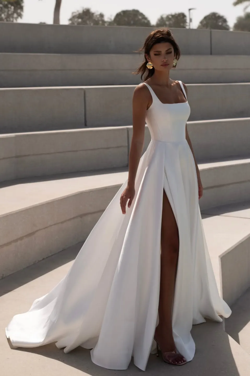 Lussooy Stunning White Spaghetti Straps Satin Sleeveless Split Long Evening Dress