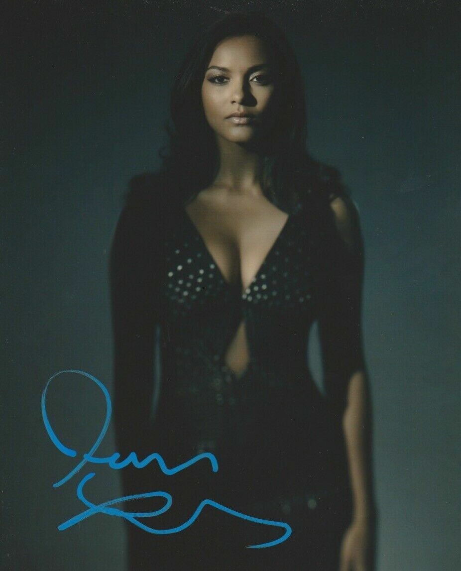 Jessica Lucas Autographed Signed 8x10 Photo Poster painting ( Gotham ) REPRINT